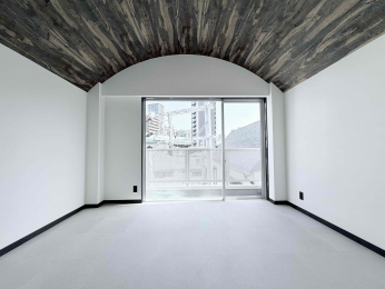 ���r���O�ȊO�̋����@4�K�̖�7.5���̗m���ł���