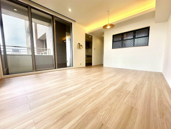 ���r���O�@�L�b�`�����Ƀo���R�j�[�ւ̏�����L