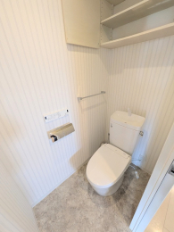 �g�C���@�E�H�V�����b�g�t���ł���