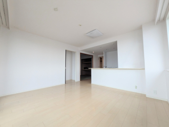 ���r���O�@��15.6���̃��r���O�ł���