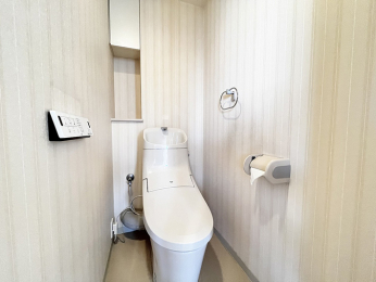 �g�C���@�G�߂��킸�N�Ԃ�ʂ��ĉ��K�ɂ��g��������g�C�������ł���