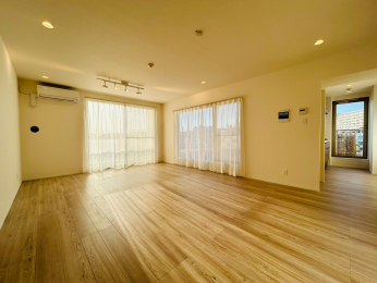 ���r���O�@-