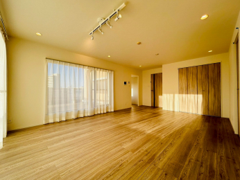 ���r���O�@-