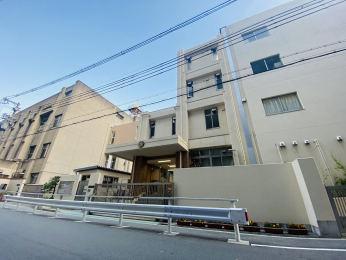 ���ӊ��@�x�]���w�Z���w�ɂ܂�400��