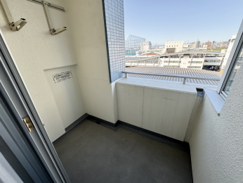 �o���R�j�[�@�k���̃o���R�j�[�ł���