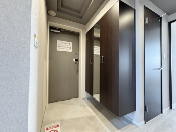 ���ց@�������D���Ȃ��Ƒ��F�l�̌C���A��e�ʂ̃V���[�Y�a�n�w���������܂��̂ŁA���S���Ď��[�ł��܂���