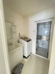 ���ʑ�E���ʏ��@�����ʑ�̉����Ɏ��[������A�������߂�̂ɕ֗��ł�