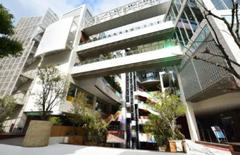 ���ӊ��@�S�֋��r�b�O�X�e�b�v�@819��