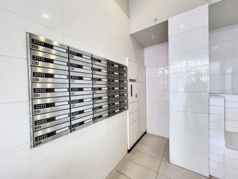 ���̑����n�@�s�ݎ��ɂ��ו����󂯎��ĕ֗��ȑ�z�{�b�N�X��