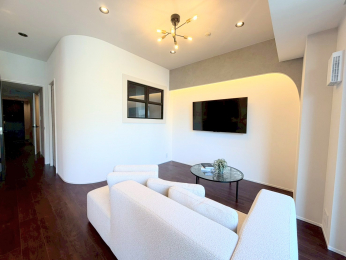 ���r���O�@��16.4����LDK�ł��B�傫�ȑ�������Ƃ��Ă����邢�ł���I�Ƌ���S�Ă��̂܂܂��n���������܂���