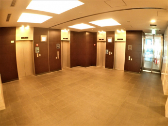 ���̑����p���@�G���x�[�^�[��4������܂��B