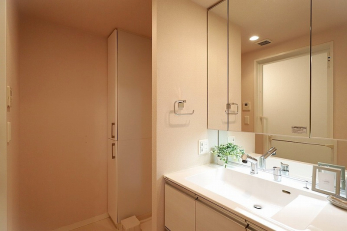 ���ʑ�E���ʏ��@�Z�������̐g�x�x���X���[�Y�Ȑ��ʉ��ϑ�ł���