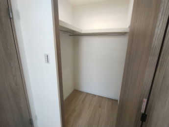 ���[�@�E�H�[�N�C���N���[�[�b�g�Ŏ��[�[���I