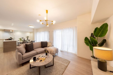 ���r���O�@�o���R�j�[�ɖʂ����A���邢�z�˂����˂����ނk�c�j��