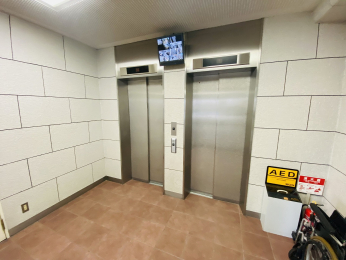 ���̑����p���@�G���x�[�^�[��2���܂��̂ŁA�Z�������ԑтɂ����S