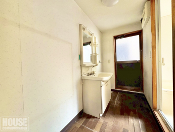 ���ʑ�E���ʏ��@�����ʃX�y�[�X�Q�����������܂��B