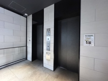 ���̑����p���@�G���x�[�^�[��2���܂��̂ŖZ�������ԑт����S