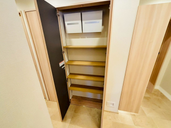 ���[�@�����[�͂̂���傫�ȉ��ʔ��t�B���Ƒ����̌C������������[�ł��܂��B