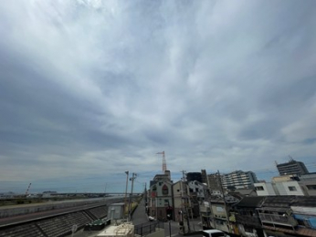 �Z�˂���̒��]�ʐ^�@�o���R�j�[����̒���!�I