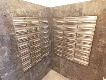 ���̑����p���@��z�{�b�N�X���������܂��̂ŕs�ݎ��ɂ����S