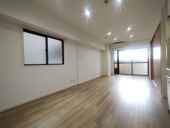 ���r���O�@-