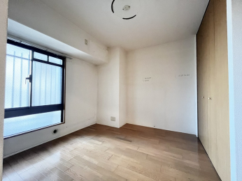 �m���@��6.4���̗m���̓i�`�������J���[�̂��߁A�����̃R�[�f�B�l�[�g�����₷���ł�