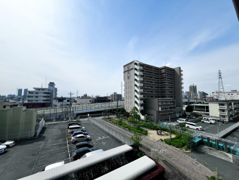 �Z�˂���̒��]�ʐ^�@�o���R�j�[����̒��]�ł�