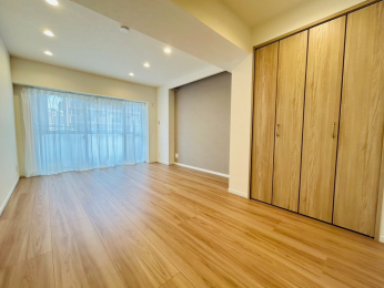 ���r���O�@-