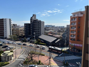 �Z�˂���̒��]�ʐ^�@-