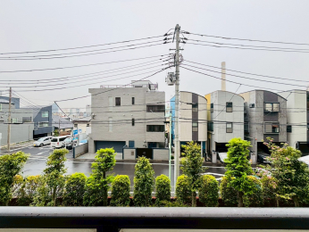 �Z�˂���̒��]�ʐ^�@-