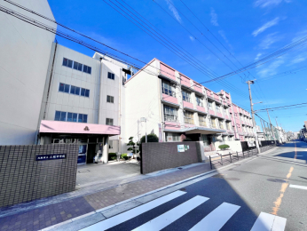 ���ӊ��@�O�Œ��w�Z�܂Ŗ�750��