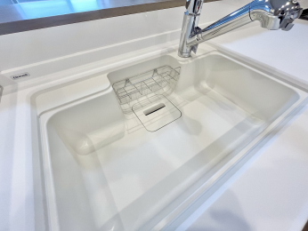 ���d�l�ʐ^(�L�b�`���j�@�����ڗ������A���|���̂��₷���V���N���̗p��