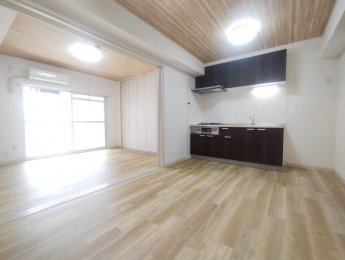 ���r���O�@-