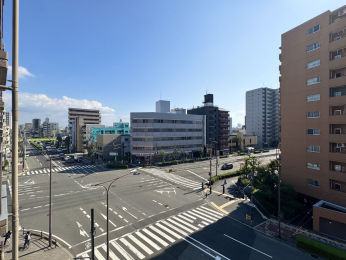 �Z�˂���̒��]�ʐ^�@�o���R�j�[����̒��]�ł�