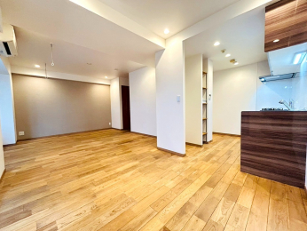 ���r���O�@-