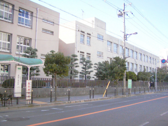 ���̑����p���@���c���w�Z�܂Ŗ�450��