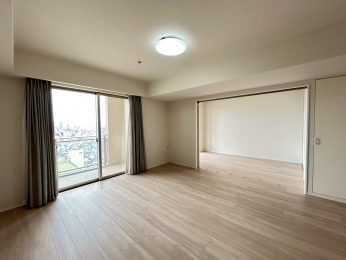 �@-
