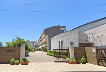 ���ӊ��@�䑷�q�쒆�w�Z�܂Ŗ�750��