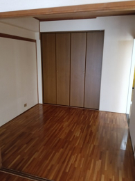 �m���@���Ԍ��̍L���N���[�[�b�g������̂ł����Ղ�Ƃ��m�������[�ł������ł�