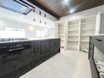 �L�b�`���@�����̂��₷���V�X�e���L�b�`���B�L�b�`������̎��[�����Ȃ�L�x�ł��I