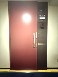 ���ց@-
